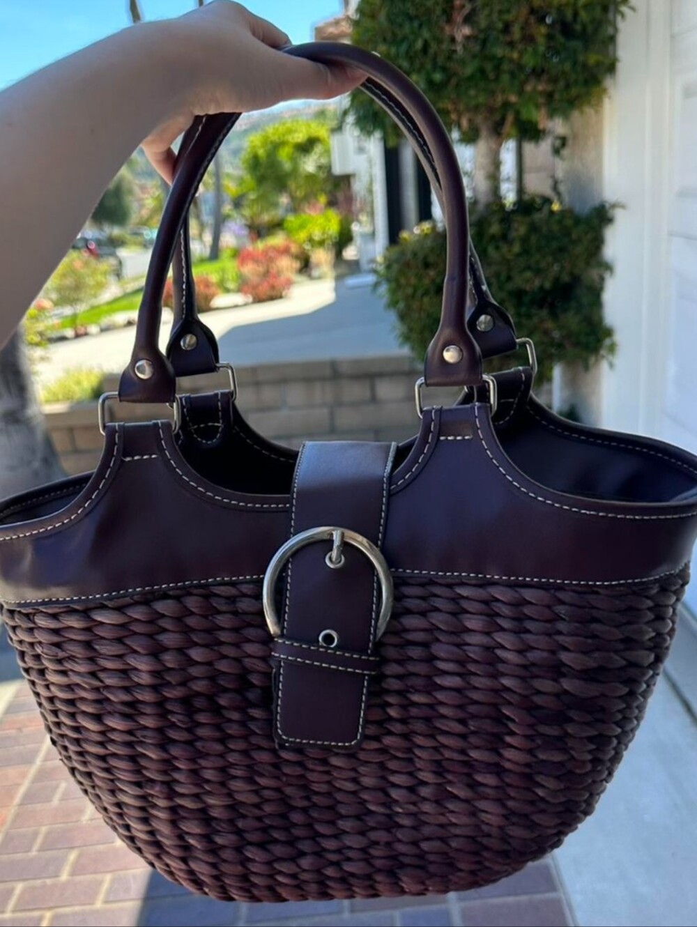 Woven Basket Faux Leather-Trim Tote Bag in Brown & Burgundy Boho